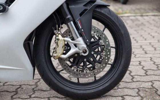 Gebrauchtmotorrad MV Agusta F3 800 - Bild 6