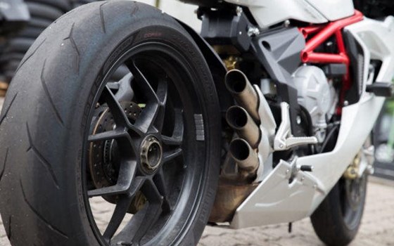 Gebrauchtmotorrad MV Agusta F3 800 - Bild 9