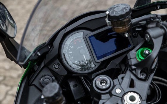 Neufahrzeug Kawasaki Ninja H2 - Bild 9