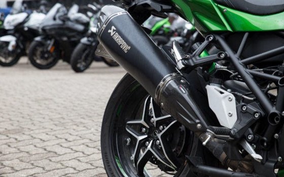 Gebrauchtmotorrad Kawasaki Ninja H2 - Bild 6
