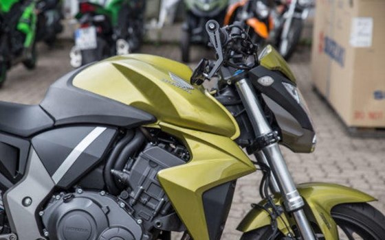 Gebrauchtmotorrad Honda CB 1000 R - Bild 7