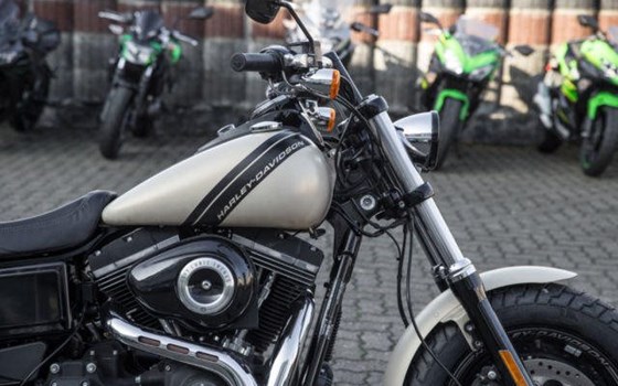 Gebrauchtmotorrad Harley-Davidson Dyna Fat Bob FXDF - Bild 5