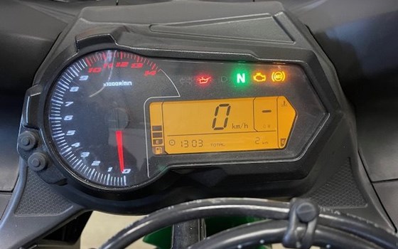 Gebrauchtmotorrad Benelli BN 302 R - Bild 4