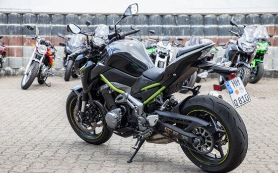 Neufahrzeug Kawasaki Z900 - Bild 4