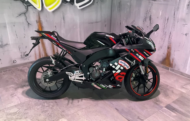 Aprilia RS 125 Replica