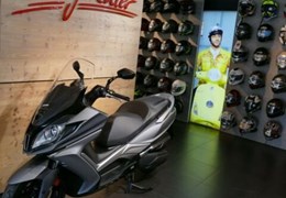 Neumotorrad Kymco Downtown 350i
