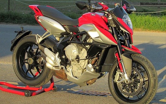 Gebrauchtmotorrad MV Agusta Rivale 800 - Bild 5