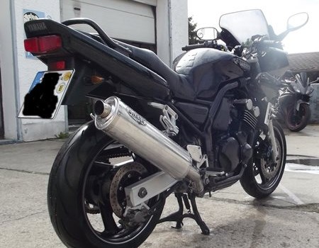 Gebrauchtmotorrad Yamaha FZS 600 Fazer - Bild 5