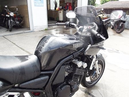 Gebrauchtmotorrad Yamaha FZS 600 Fazer - Bild 6