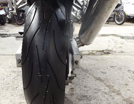 Gebrauchtmotorrad Yamaha FZS 600 Fazer - Bild 8