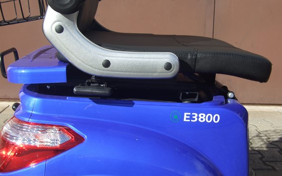 Neufahrzeug Luxxon E3800 - Bild 14