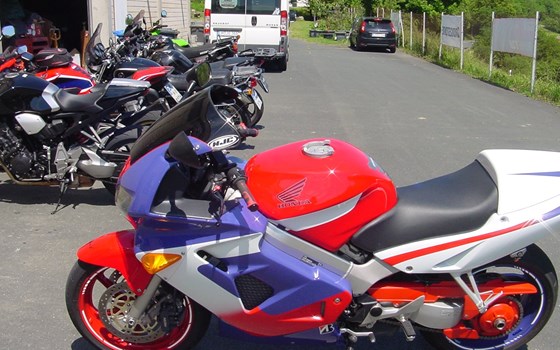 Gebrauchtmotorrad Honda VFR 800 F - Bild 1