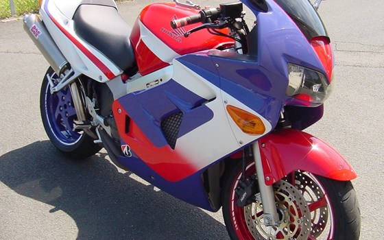 Gebrauchtmotorrad Honda VFR 800 F - Bild 12