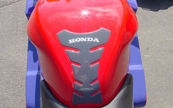 Gebrauchtmotorrad Honda VFR 800 F - Bild 16