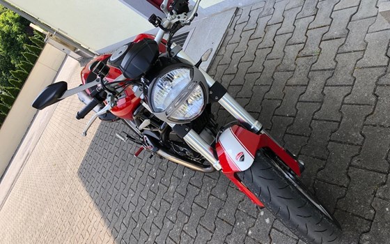 Gebrauchtmotorrad Ducati Monster 1100 - Bild 3 Gebrauchtmotorrad Ducati Monster 1100 - Bild 3