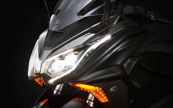 Neufahrzeug Kymco AK 550i ABS - Bild 12