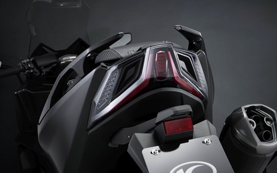 Neufahrzeug Kymco AK 550i ABS - Bild 14