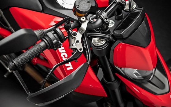 Neufahrzeug Ducati Hypermotard 950 - Bild 13