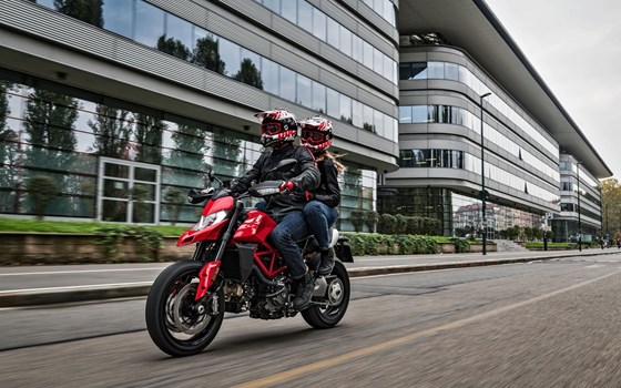 Neufahrzeug Ducati Hypermotard 950 - Bild 3