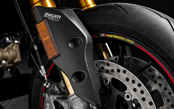 Neufahrzeug Ducati Hypermotard 950 SP - Bild 23