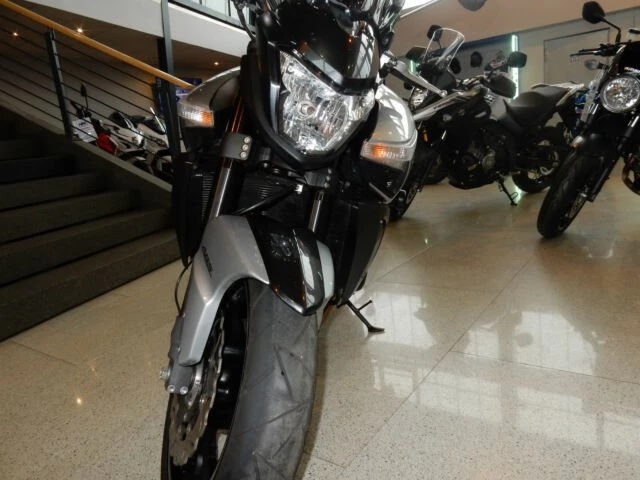 Angebot Suzuki GSX 1300 R Bild 9: Angebot Suzuki GSX 1300 R