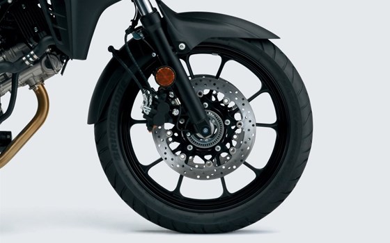 Neufahrzeug Suzuki V-Strom 650 - Bild 10 Neufahrzeug Suzuki V-Strom 650 - Bild 10