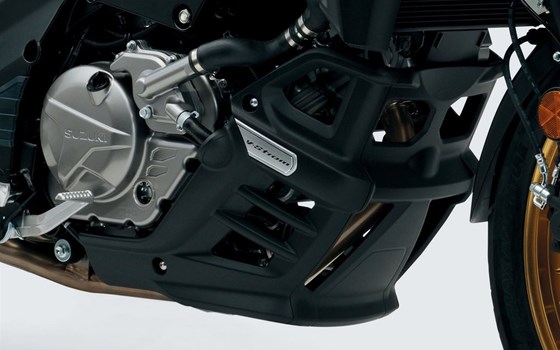 Neufahrzeug Suzuki V-Strom 650 XT - Bild 19 Neufahrzeug Suzuki V-Strom 650 XT - Bild 19