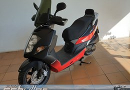Neumotorrad Daelim Otello 125 Neumotorrad Daelim Otello 125