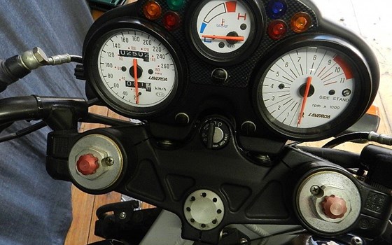 Gebrauchtmotorrad Laverda 750 Strike - Bild 6 Gebrauchtmotorrad Laverda 750 Strike - Bild 6