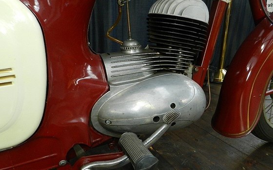 Gebrauchtmotorrad Jawa 356 Sport - Bild 4