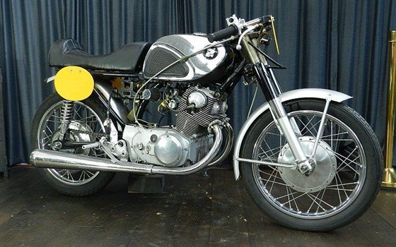 Gebrauchtmotorrad Honda CB 72 - Bild 3