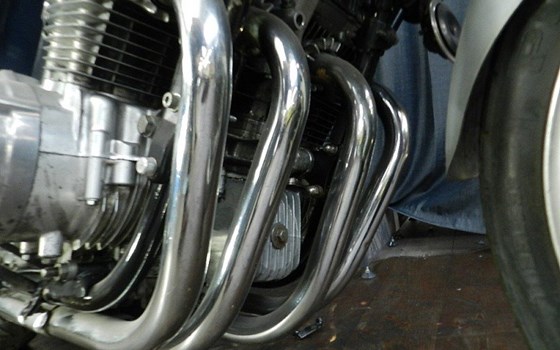 Gebrauchtmotorrad Honda CB 750 F - Bild 8 Gebrauchtmotorrad Honda CB 750 F - Bild 8