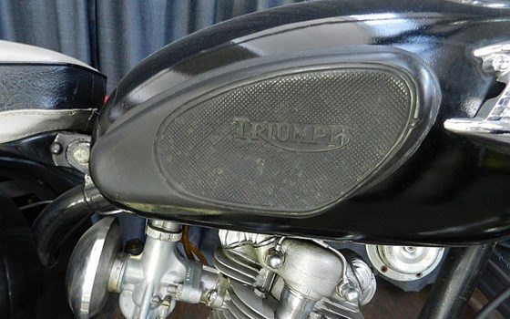 Gebrauchtmotorrad Triumph Tiger Cub - Bild 8