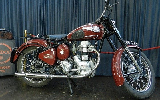 Gebrauchtmotorrad Royal Enfield Clipper 250 - Bild 2 Gebrauchtmotorrad Royal Enfield Clipper 250 - Bild 2
