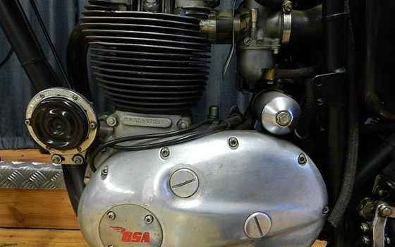 Gebrauchtmotorrad BSA B 40 - Bild 3 Gebrauchtmotorrad BSA B 40 - Bild 3