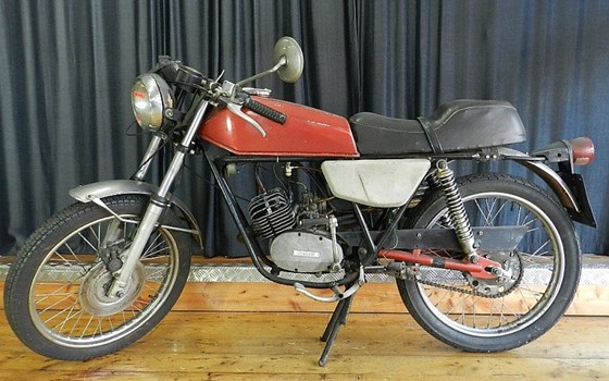 Gebrauchtmotorrad Benelli 350 RS - Bild 2 Gebrauchtmotorrad Benelli 350 RS - Bild 2