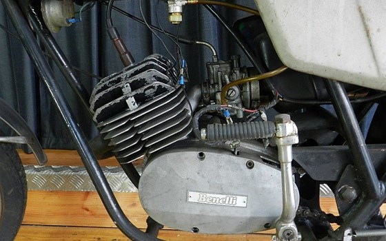 Gebrauchtmotorrad Benelli 350 RS - Bild 3