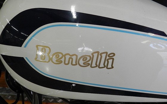 Gebrauchtmotorrad Benelli 125 - Bild 5