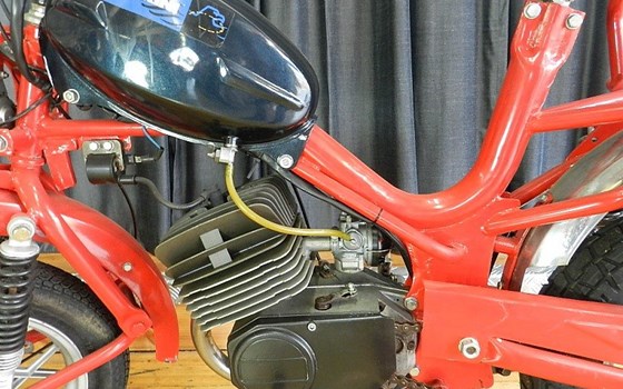 Gebrauchtmotorrad Moto Morini 125 H - Bild 4 Gebrauchtmotorrad Moto Morini 125 H - Bild 4