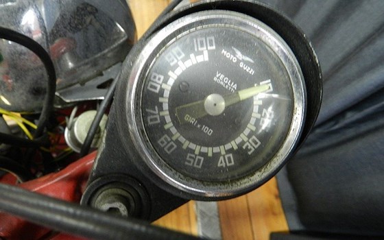 Gebrauchtmotorrad Moto Guzzi Stornello 125 - Bild 9 Gebrauchtmotorrad Moto Guzzi Stornello 125 - Bild 9