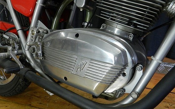 Gebrauchtmotorrad MV Agusta 125 Sport - Bild 3 Gebrauchtmotorrad MV Agusta 125 Sport - Bild 3