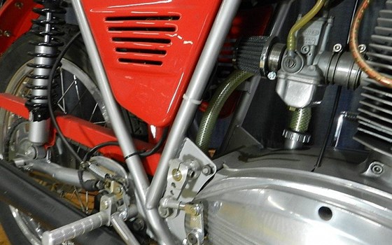 Gebrauchtmotorrad MV Agusta 125 Sport - Bild 5 Gebrauchtmotorrad MV Agusta 125 Sport - Bild 5