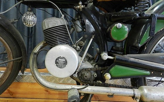 Gebrauchtmotorrad Benelli Leoncino 125 - Bild 3