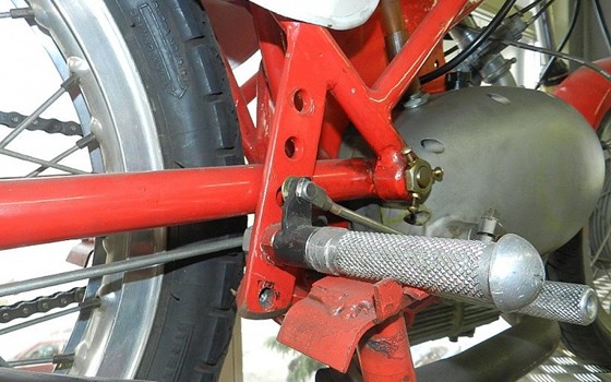 Gebrauchtmotorrad Motobi 250 SS - Bild 5