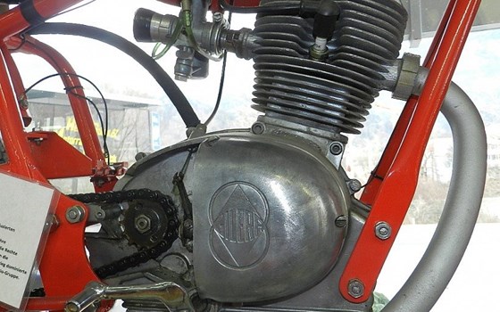 Gebrauchtmotorrad Gilera 150 Turismo/Sport - Bild 2