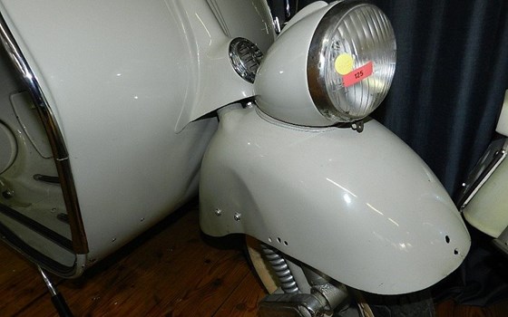 Gebrauchtmotorrad Vespa 125 - Bild 9