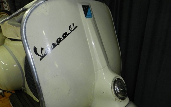Gebrauchtmotorrad Vespa 150 GL - Bild 5