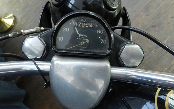 Gebrauchtmotorrad Ariel HT - Bild 10