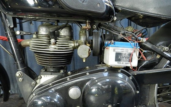 Gebrauchtmotorrad Ariel HT - Bild 3