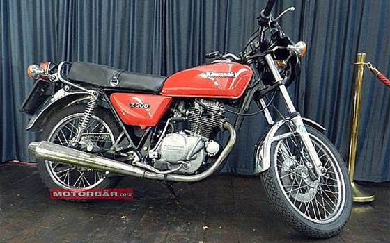 Gebrauchtmotorrad Kawasaki Z 200 - Bild 1 Gebrauchtmotorrad Kawasaki Z 200 - Bild 1